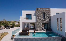 Milestones Naxos